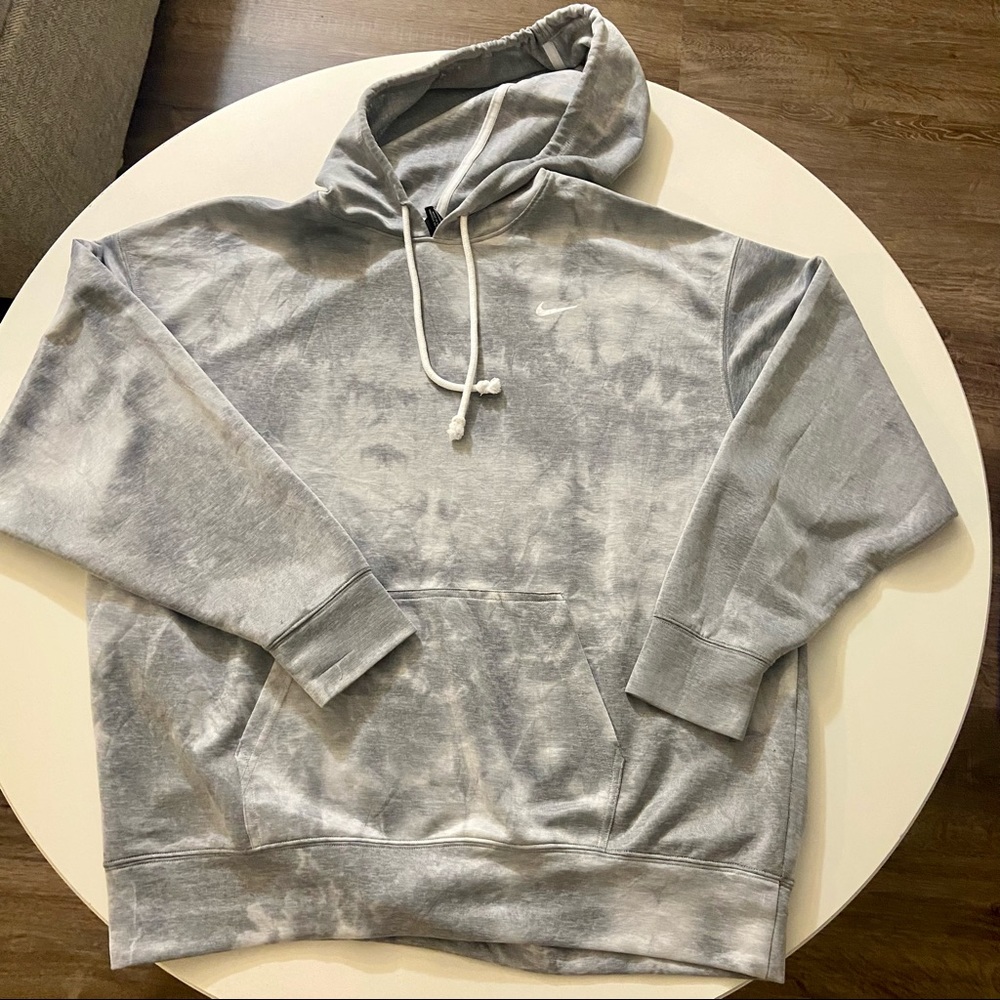 Nike tie dye sweatshirt